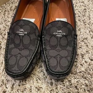 Woman’s Coach Flats